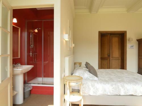 Luxurious Castle In Marchin With Infrared Sauna