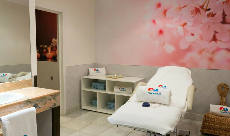 Hotel Ilunion Les Corts Spa