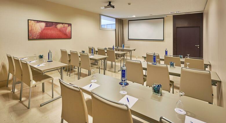 Hotel NH Sants Barcelona