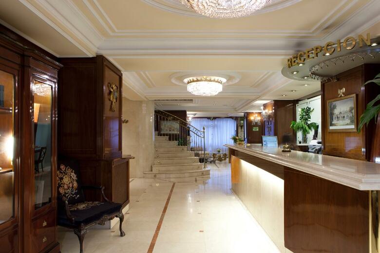 Hotel Rice Reyes Cat�licos