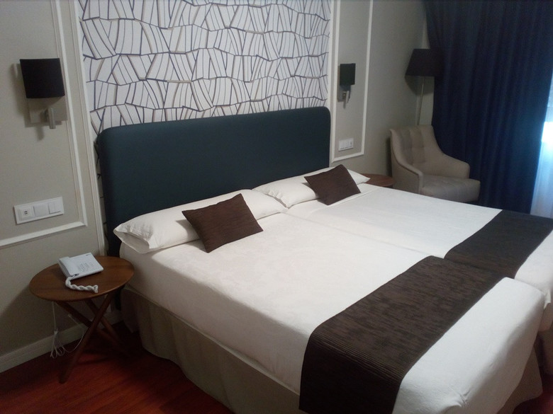 Hotel Corona De Castilla