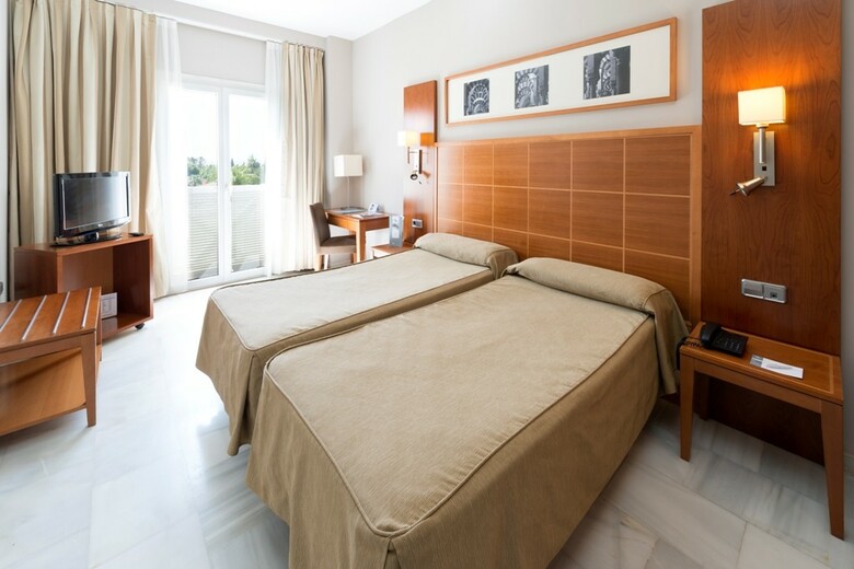 Hotel Exe Las Adelfas