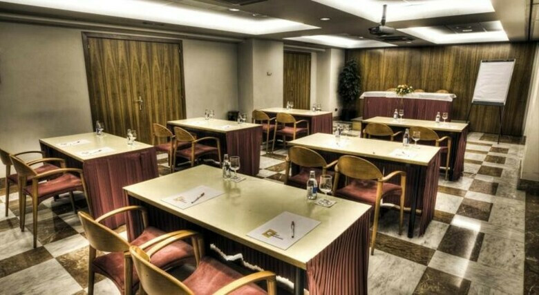 Hotel Zenit Diplomatic