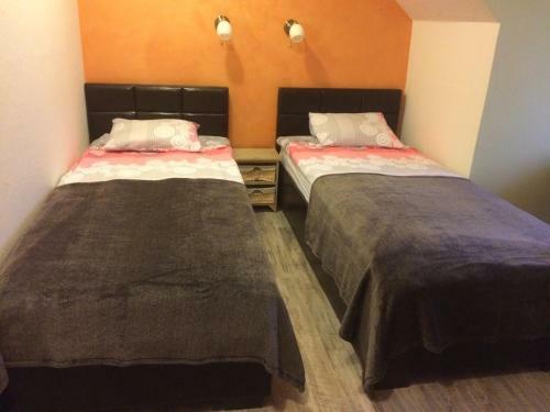 Bed & Breakfast Kuldkaru Manor