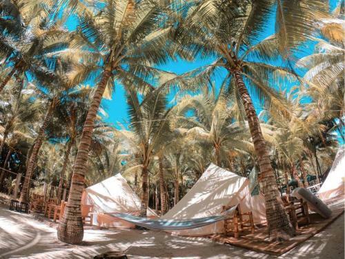 Glamping Siquijor By The Beach