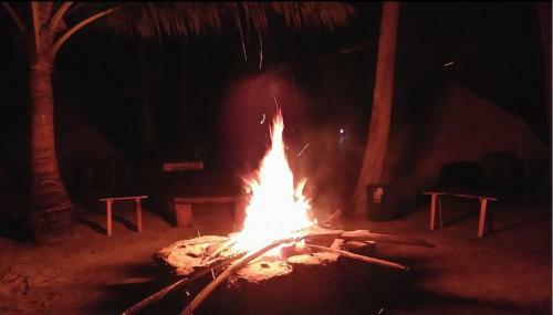 Glamping Siquijor By The Beach