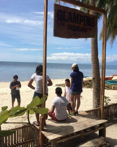 Glamping Siquijor By The Beach