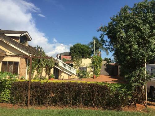 Voyager Suites B&B Kampala
