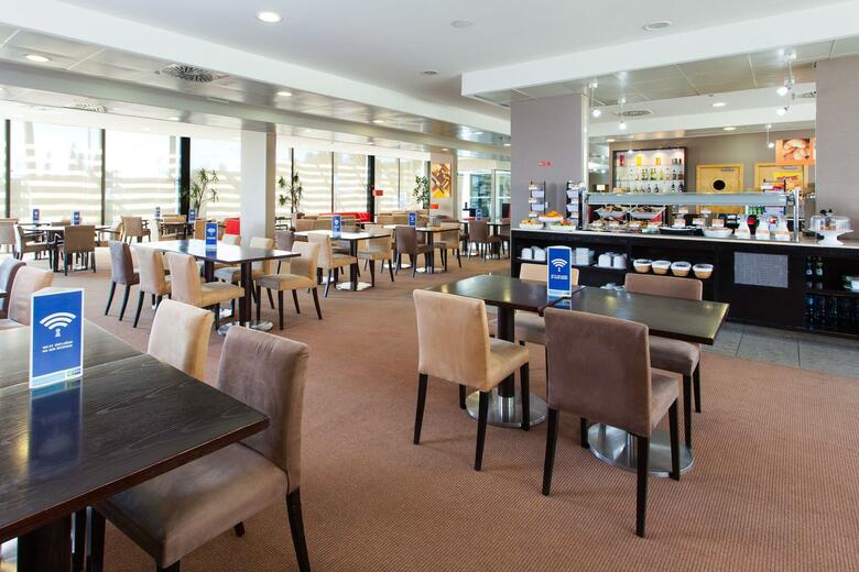 Holiday Inn Express Lisbon - Oeiras, An Ihg Hotel