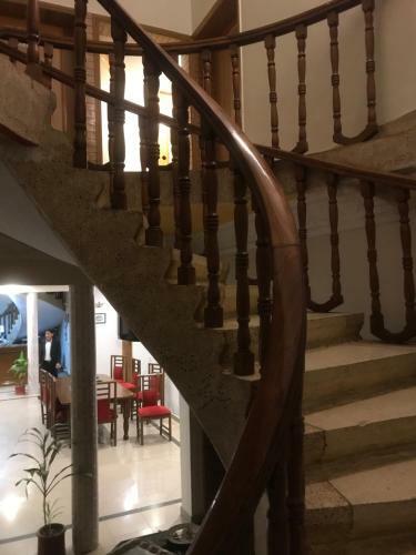 Hostal New Shelton Guest House