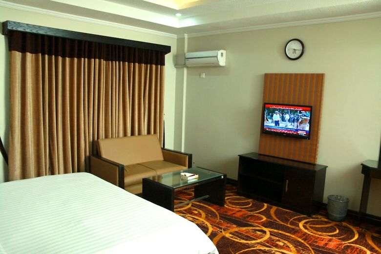 Hostal Hotel One Abbottabad