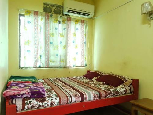 Hostal Swe Mon Chit Guest House-burmese Only