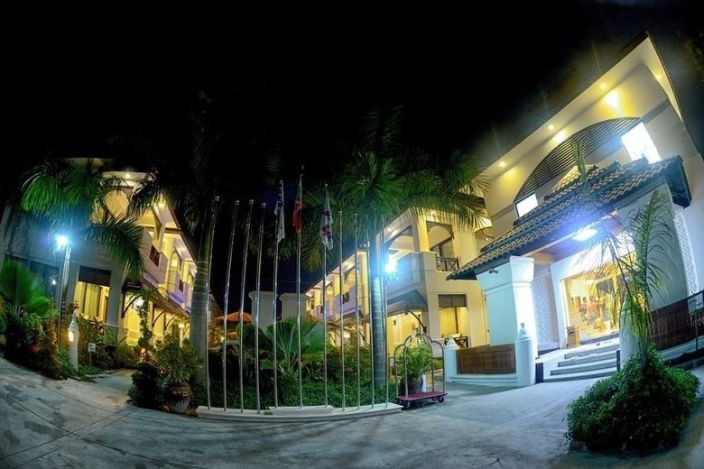 Shwe Taung Tan Hotel - Lake View