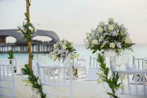 Hotel The St. Regis Maldives Vommuli Resort