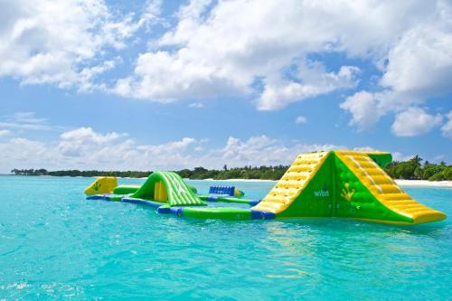 Hotel Hideaway Beach Resort & Spa