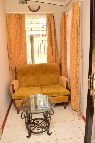 Hostal 244 Guest House