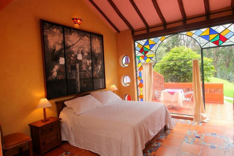 Hotel Suites Arcoiris