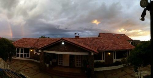 Hostal Miravalle Suites