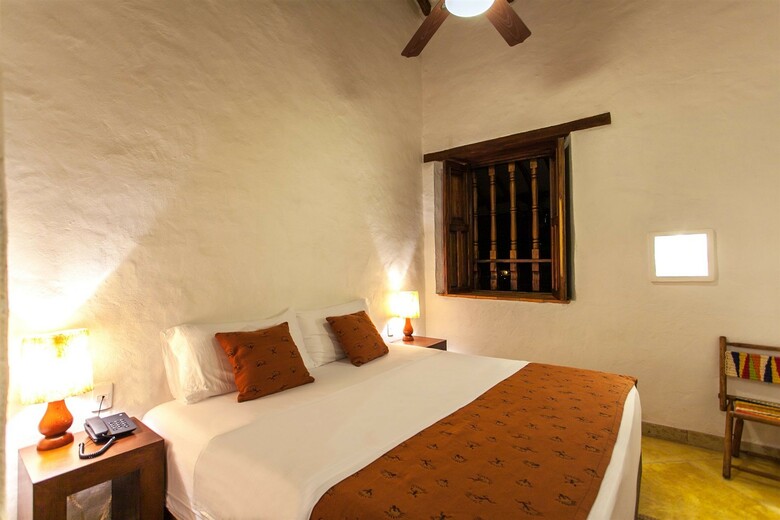 Hotel Hicasua Y Centro De Convenciones