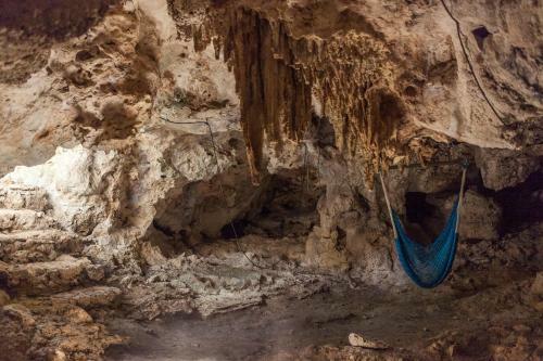 Cavelands In The Jungle