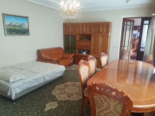 Hostal Freshosh Guest House