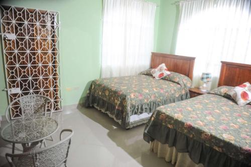 Hostal Eagle's Nest