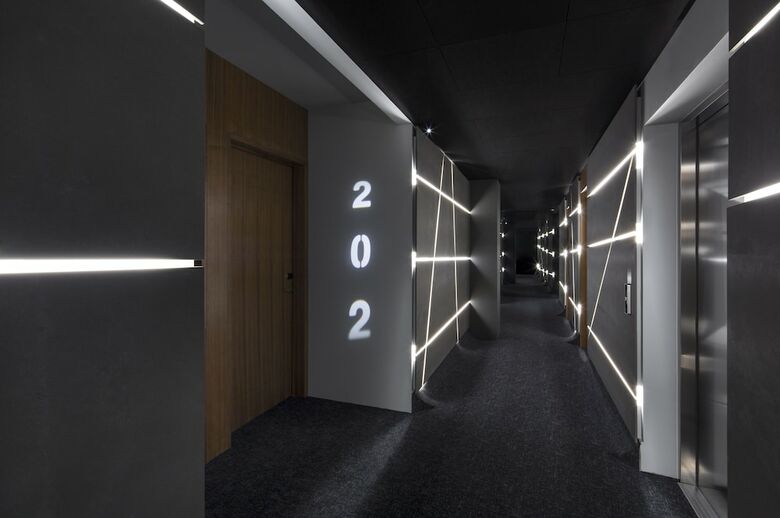 Ion City Hotel