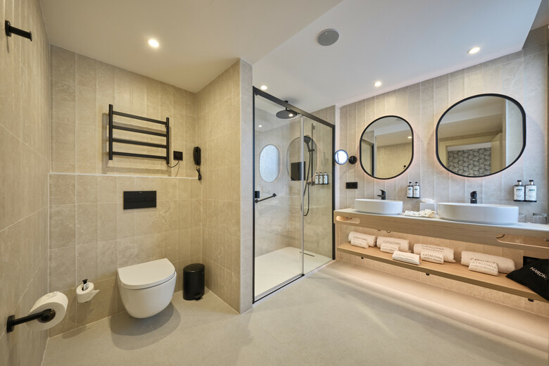 Hotel Catalonia Park G�ell