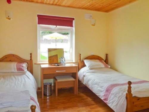 Lough Gara Lodge, Ballaghdareen