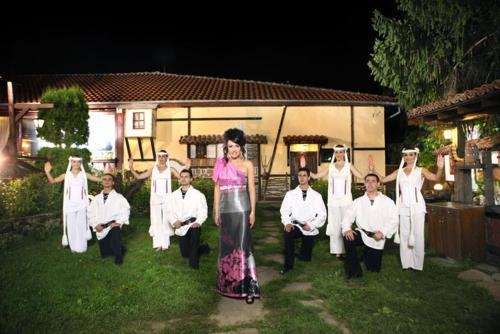 Bryasta Hotel & Restaurant