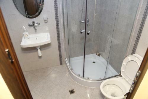 Hostal Complex Trakite