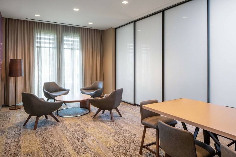 Hotel Courtyard By Marriott Lafayette South