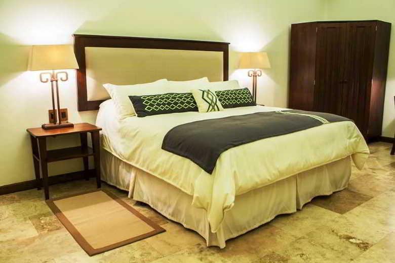 Bolontiku Hotel Boutique