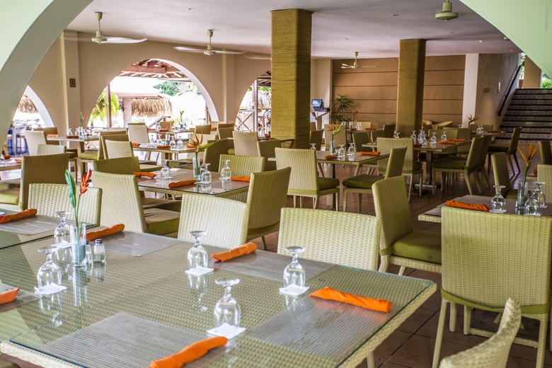 Hotel Coronado Golf & Beach Resort