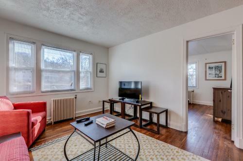 Apartamento 2440 S 1