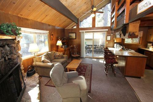 6b Meadow View