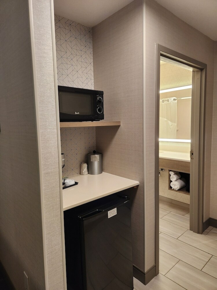 Holiday Inn Express Hotel & Suites Crawfordsville