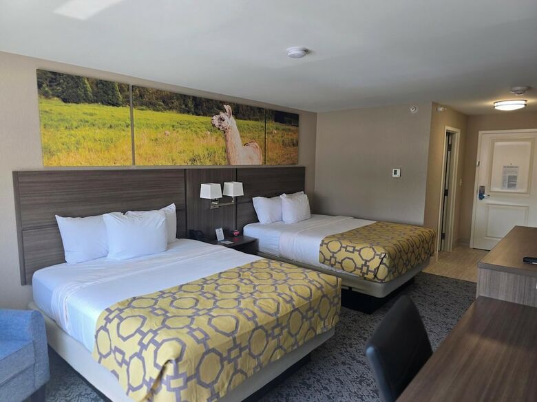 Hotel Baymont Inn And Suites Mattoon