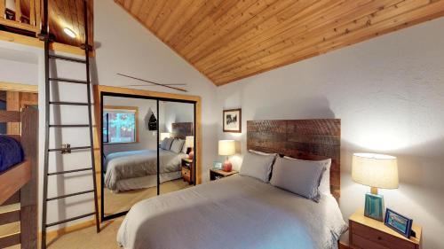 Family Mountain Chalet - 2br/2ba