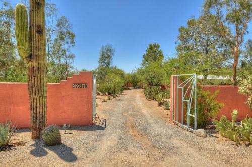 Azure Gate Bed And Breakfast