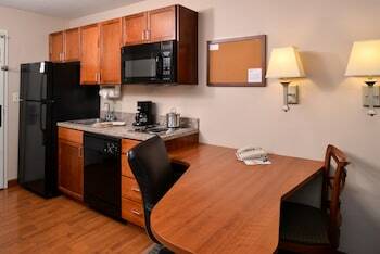 Hotel Candlewood Suites Boise-meridian