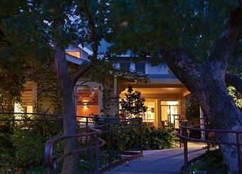 Wine & Roses Hotel Restaurant Spa Lodi