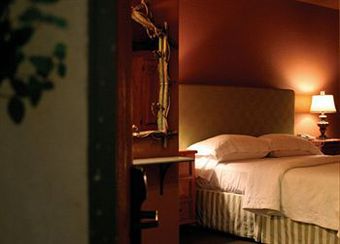 Wine & Roses Hotel Restaurant Spa Lodi