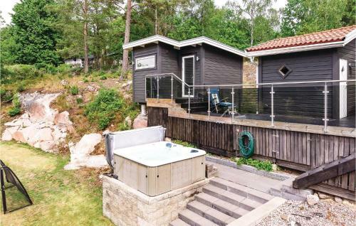 Four-bedroom Holiday Home In Boxholm