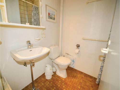 Two-bedroom Apartment In Borre