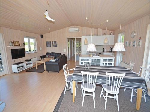 Holiday Home Stillidsvej Ebeltoft III