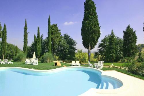 Canneto Apartment Sleeps 10 Pool Air Con Wifi