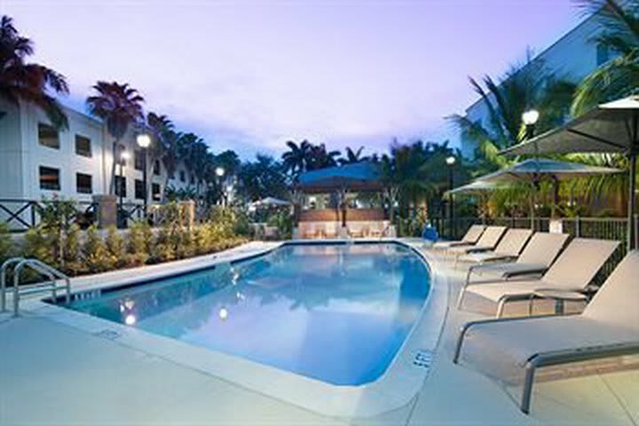 Hotel Courtyard By Marriott Palm Beach Jupiter