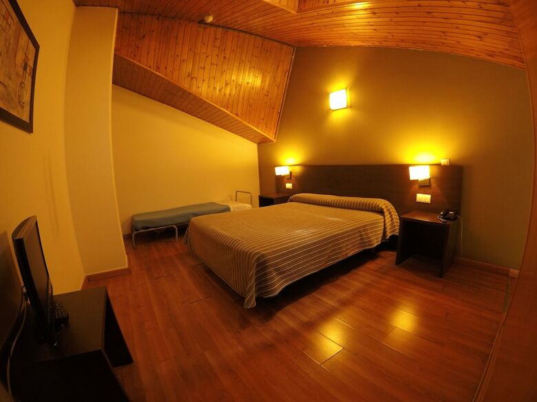 Hotel Somriu Vall Ski