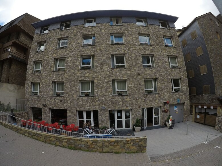 Hotel Somriu Vall Ski